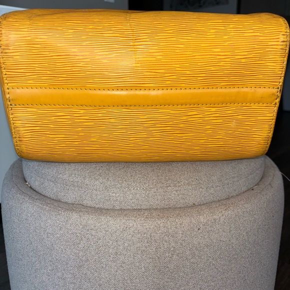 Louis Vuitton Mustard Yellow Satchel - Picture 12 of 14
